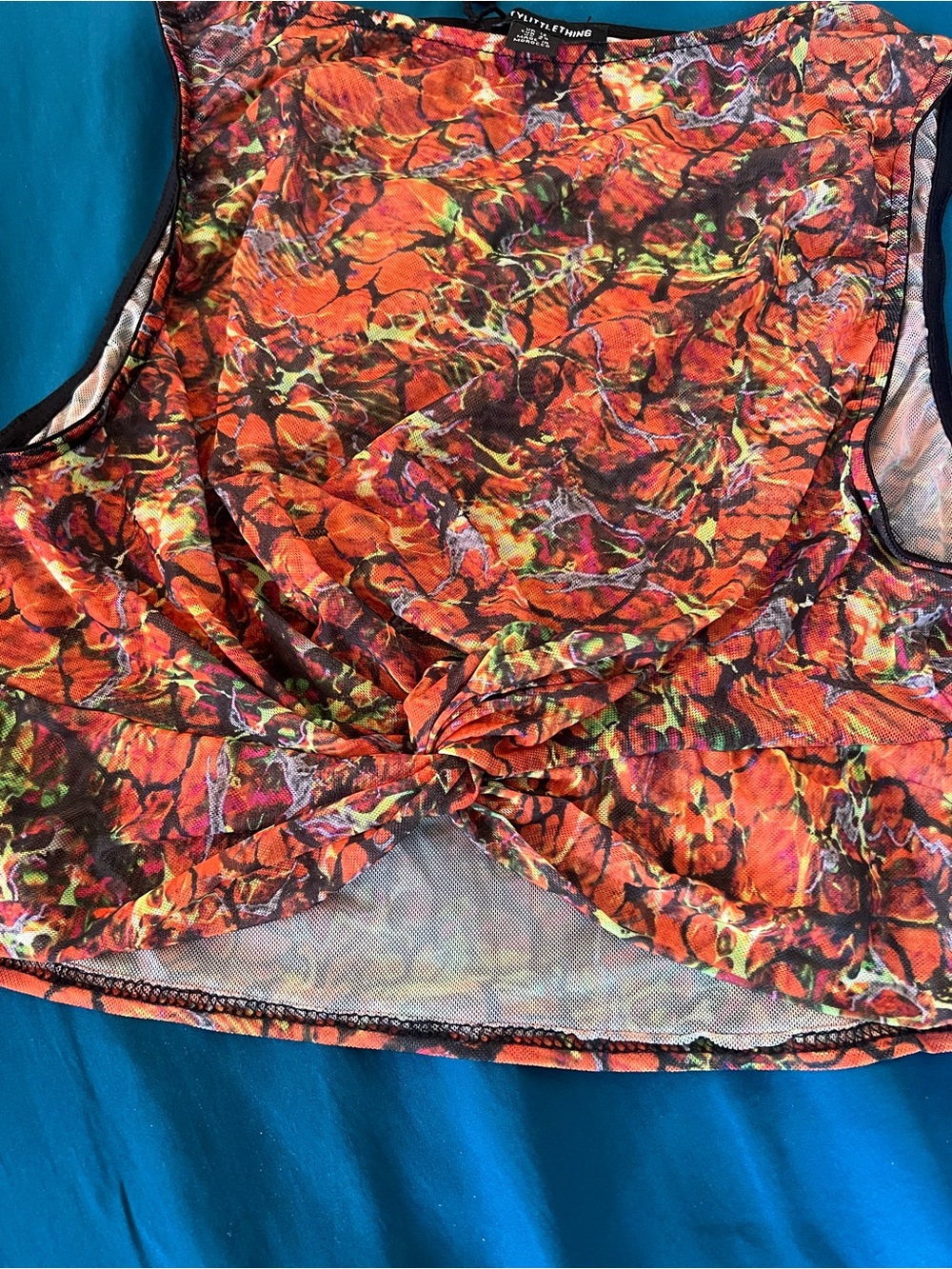 PrettyLittleThing Abstract Mesh Cropped Tank - Picture 3 of 5